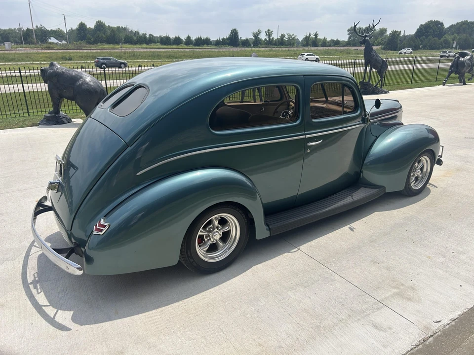 1940 Ford Standard & Deluxe & Super Deluxe - Image 9 of 31