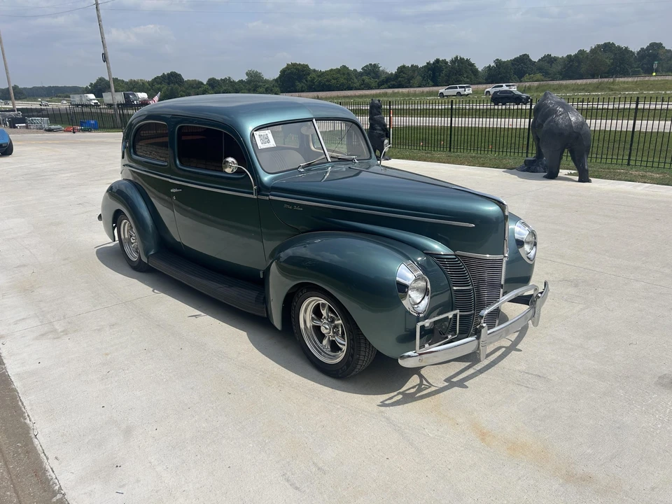 1940 Ford Standard & Deluxe & Super Deluxe - Image 6 of 31