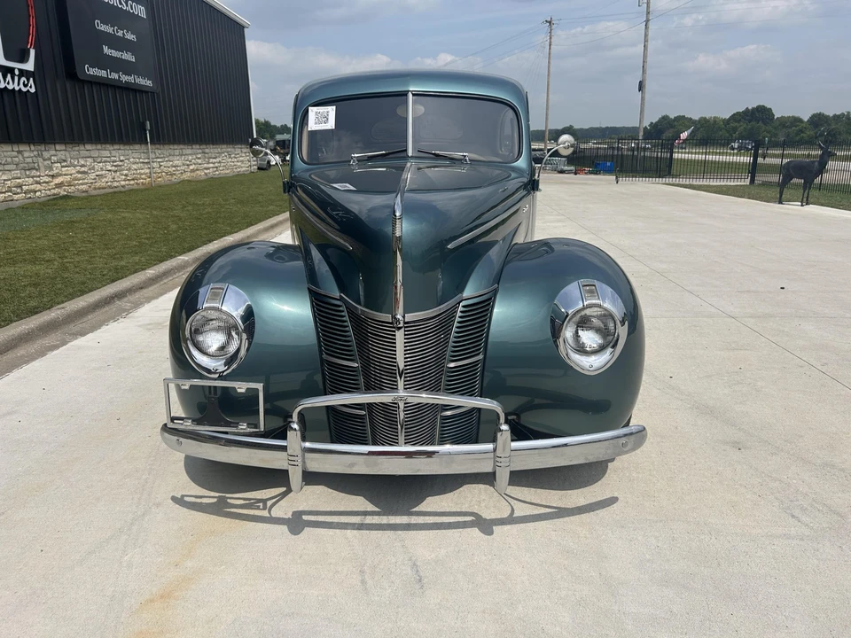 1940 Ford Standard & Deluxe & Super Deluxe - Image 4 of 31