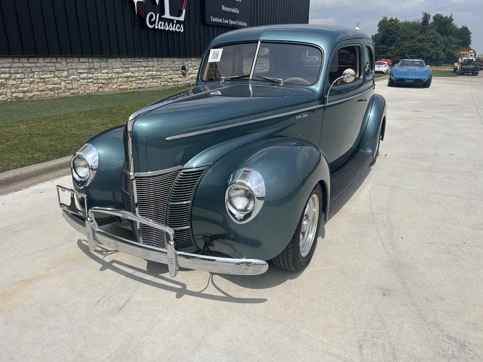 1940 Ford Standard & Deluxe & Super Deluxe - Image 3 of 31