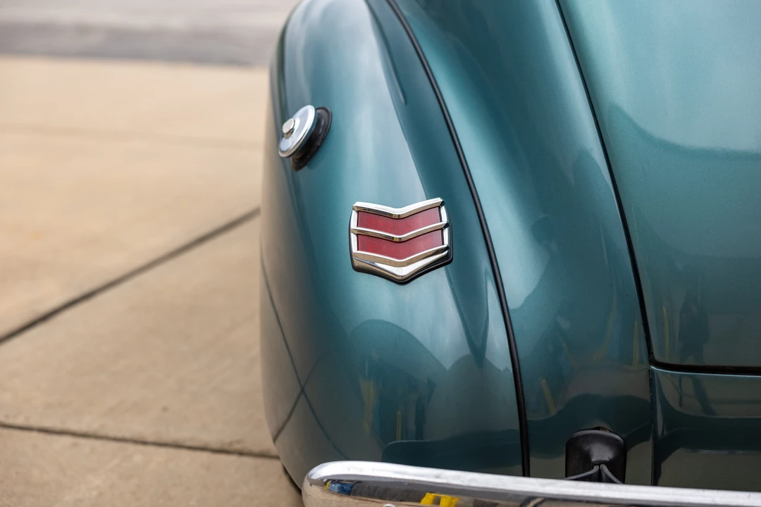 1940 Ford Standard & Deluxe & Super Deluxe - Image 18 of 31