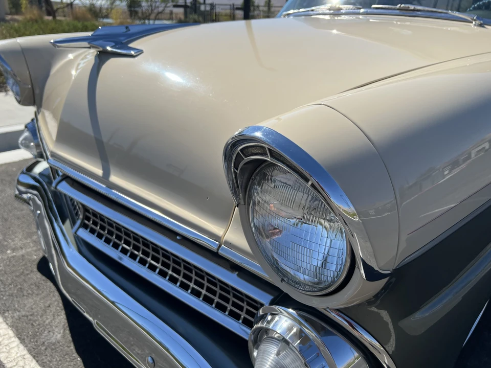 1955 Ford Customline - Image 22 of 31