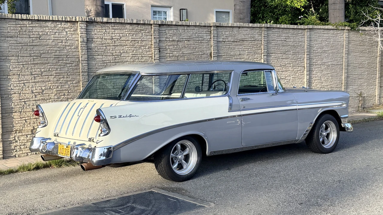 1956 Chevrolet Nomad - Image 16 of 31
