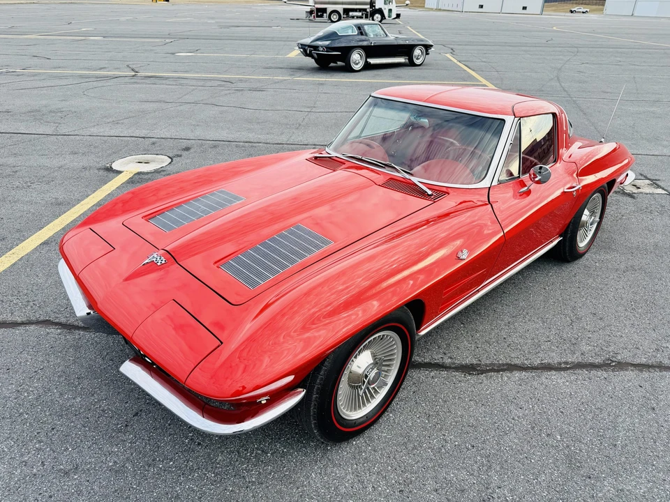 1963 Chevrolet Corvette C2 - Image 4 of 31