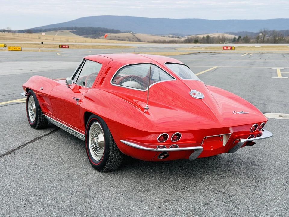 1963 Chevrolet Corvette C2 - Image 13 of 31