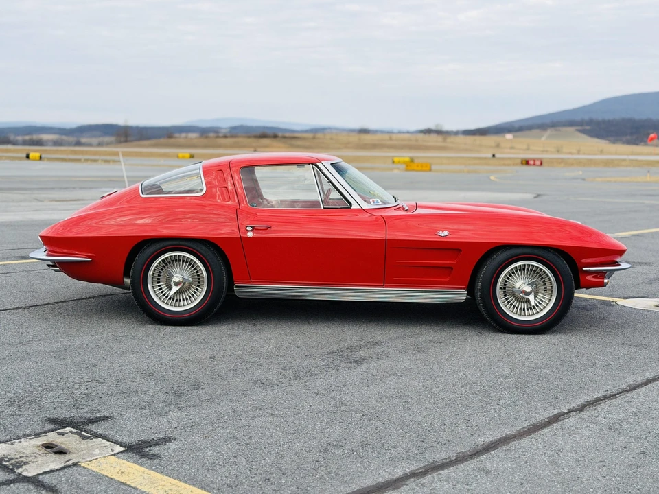 1963 Chevrolet Corvette C2 - Image 23 of 31