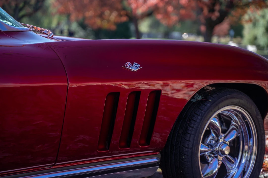 1965 Chevrolet Corvette C2 - Image 31 of 31