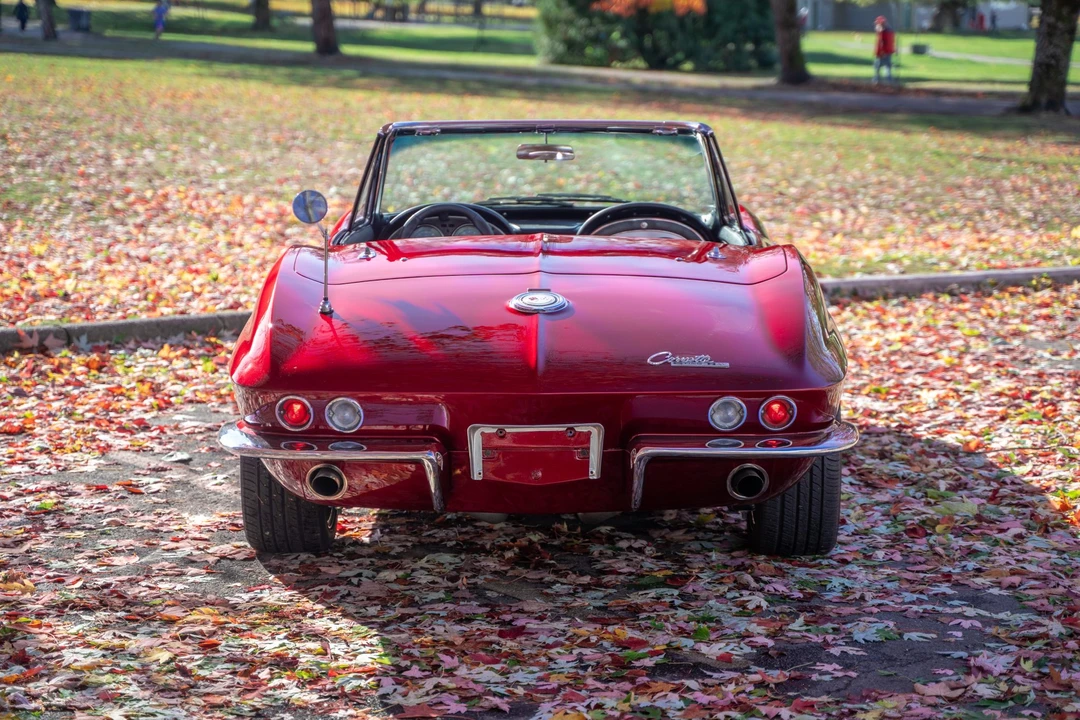 1965 Chevrolet Corvette C2 - Image 8 of 31