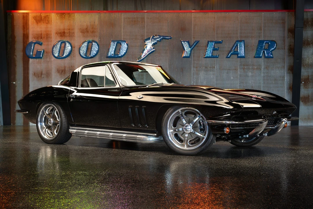 1966 Chevrolet Corvette C2 - Image 2 of 31