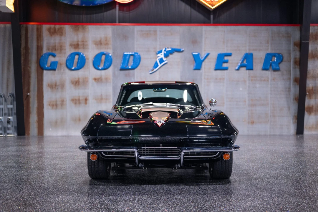 1966 Chevrolet Corvette C2 - Image 4 of 31