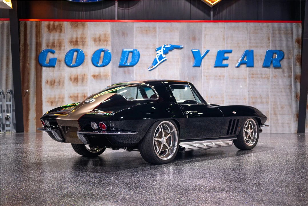 1966 Chevrolet Corvette C2 - Image 9 of 31