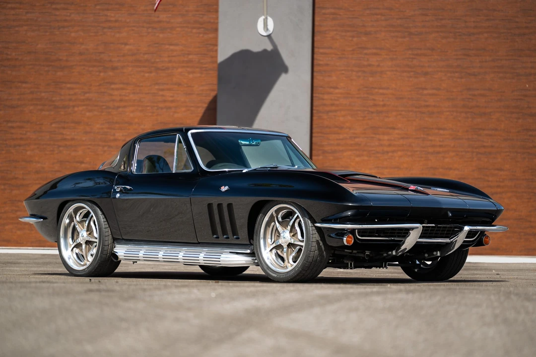 1966 Chevrolet Corvette C2 - Image 12 of 31