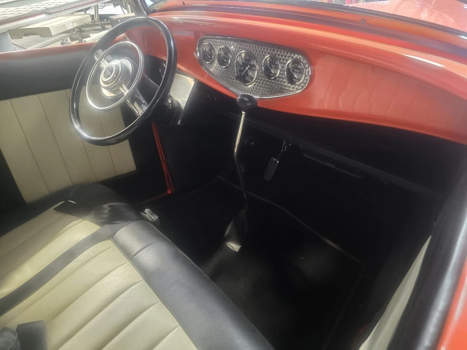 Ford Hot Rod - Image 26 of 31