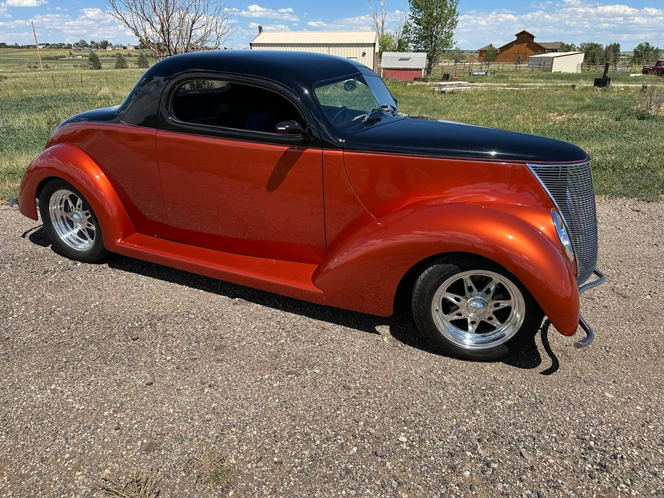 Ford Hot Rod - Image 9 of 31