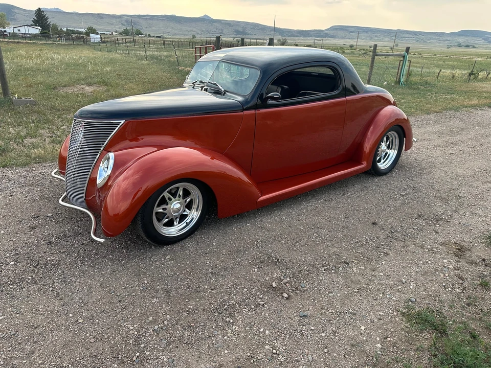 Ford Hot Rod - Image 2 of 31