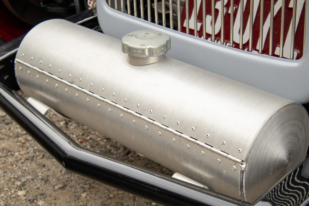Chevrolet Independence & Confederate - Image 31 of 31
