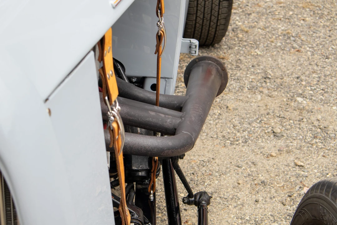 Chevrolet Independence & Confederate - Image 20 of 31