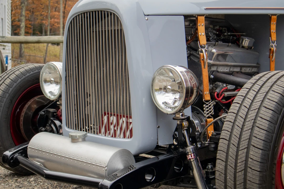 Chevrolet Independence & Confederate - Image 16 of 31