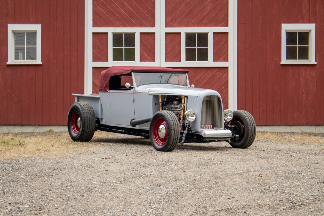 Chevrolet Independence & Confederate - Image 9 of 31