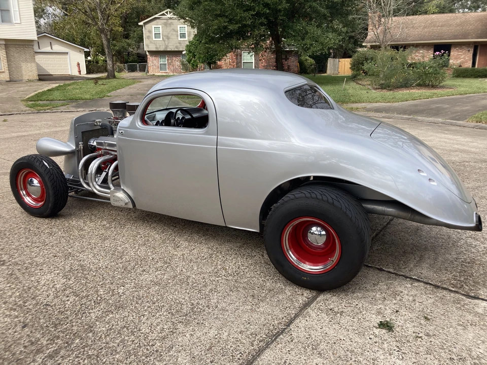 Studebaker - Image 9 of 31