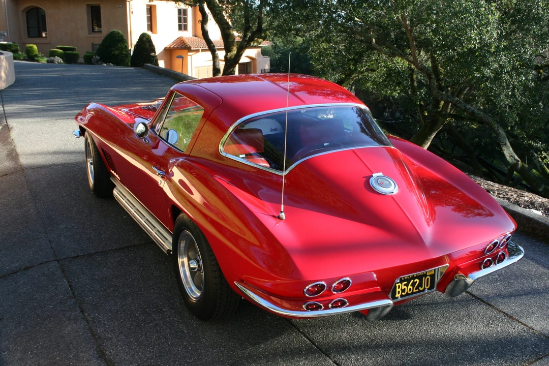 1966 Chevrolet Corvette C2 - Image 24 of 31