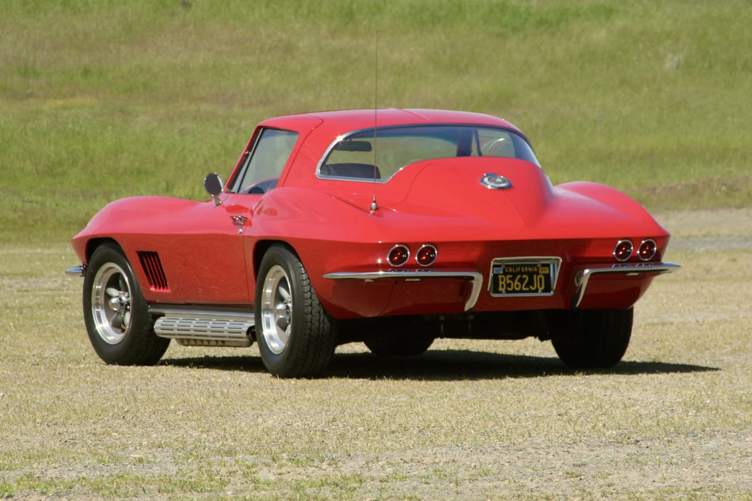 1966 Chevrolet Corvette C2 - Image 25 of 31