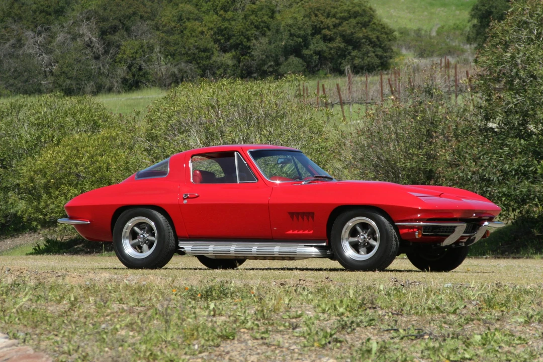 1966 Chevrolet Corvette C2 - Image 3 of 31
