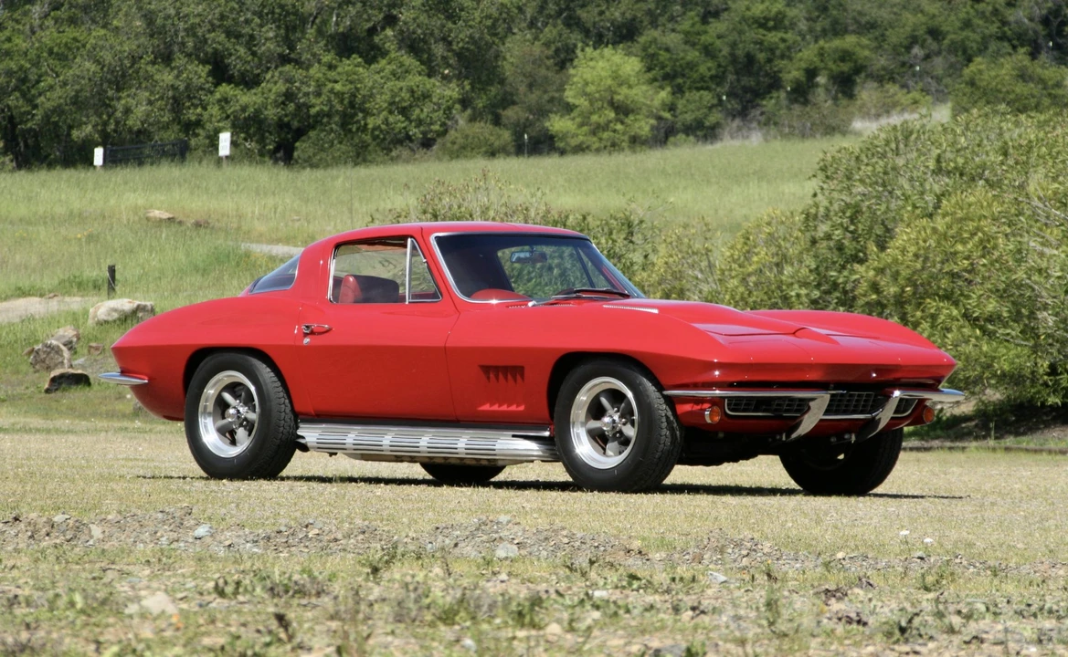 1966 Chevrolet Corvette C2 - Image 2 of 31