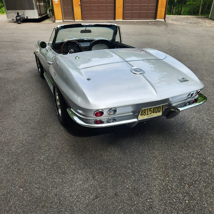 1966 Chevrolet Corvette C2 - Image 15 of 31