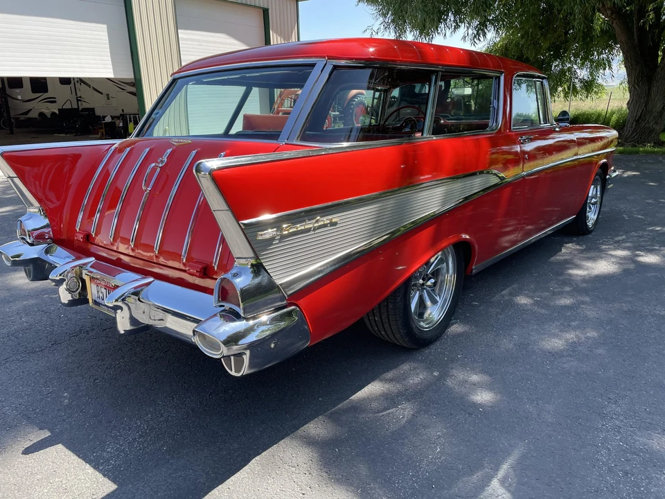 1957 Chevrolet Nomad - Image 13 of 31