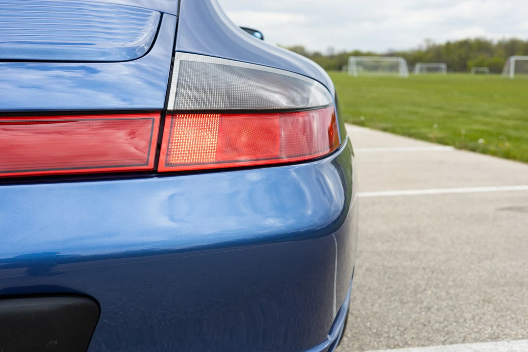 2002 Porsche 996 Carrera 4S - Image 19 of 31