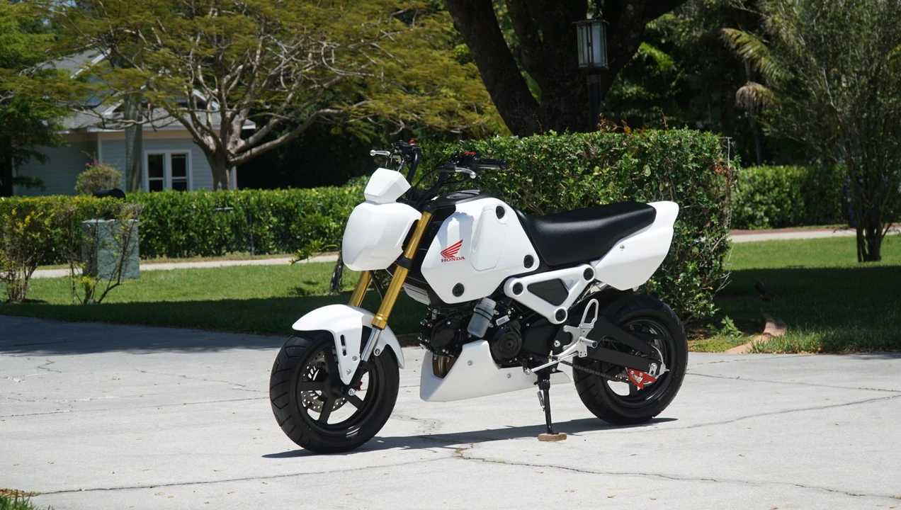 2023 Honda Motorcycles - Image 3 of 31