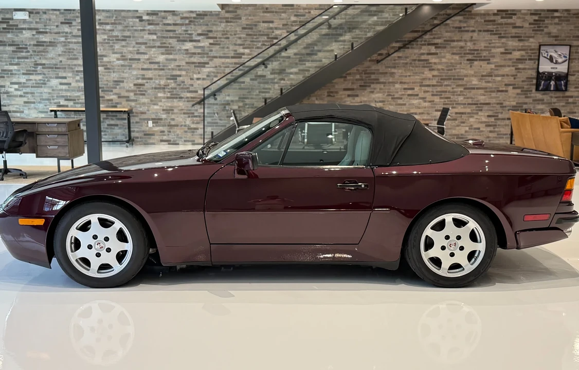 1990 Porsche 944 S2 - Image 5 of 31