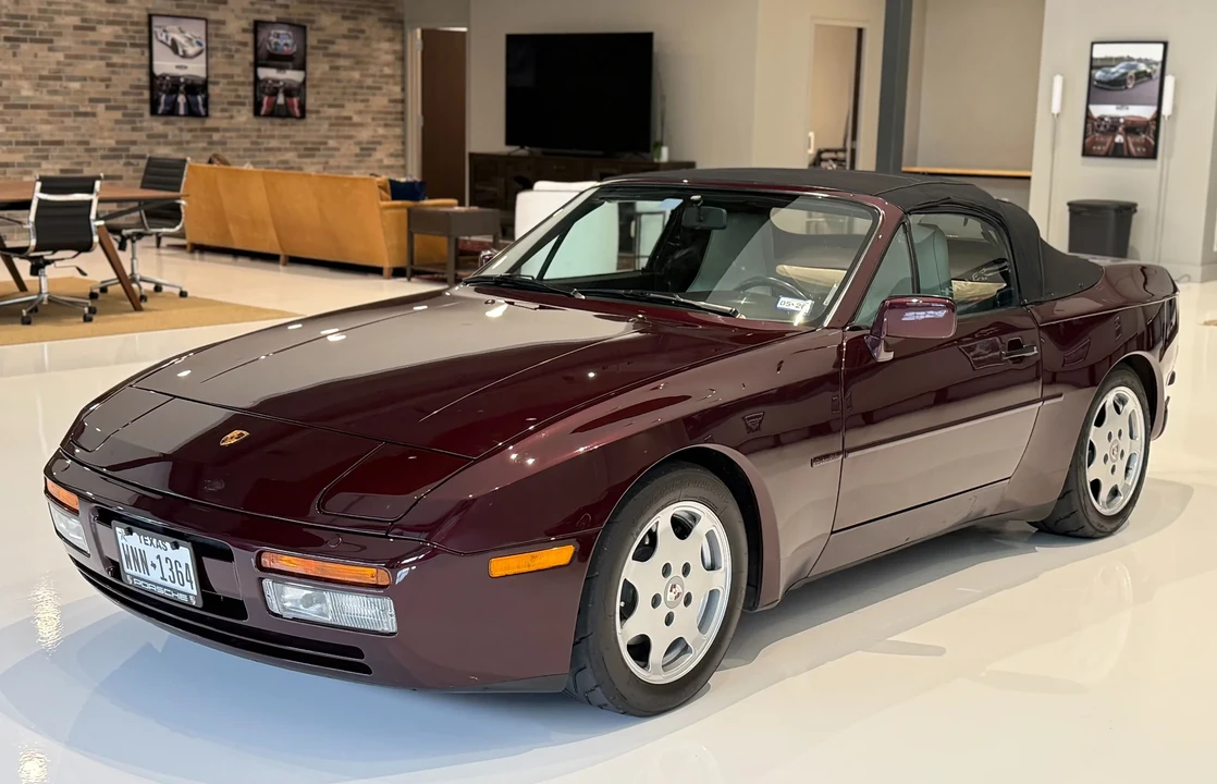 1990 Porsche 944 S2 - Image 2 of 31