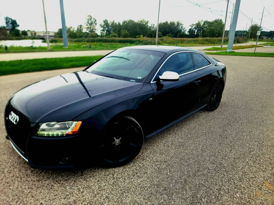 2011 Audi B8 S5 - Image 3 of 12