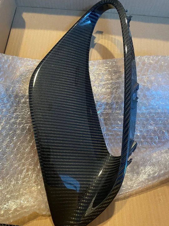 2014 Parts & Memorabilia Bodywork - Image 6 of 9
