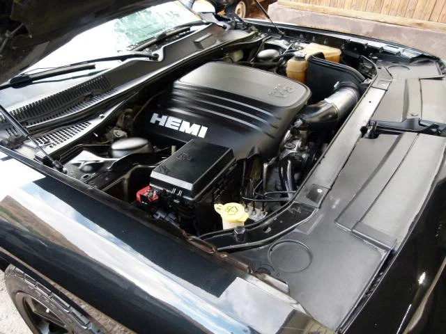 2011 Dodge Challenger 3rd Gen - Image 6 of 13