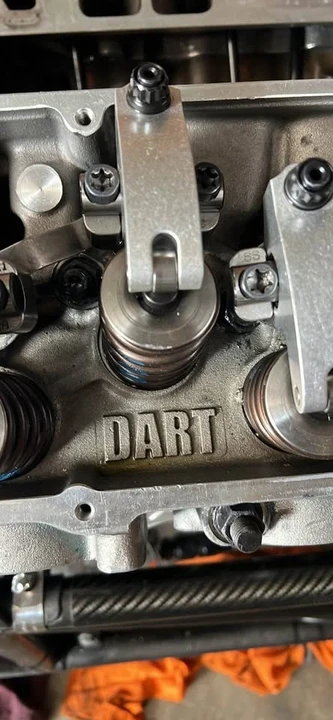 Parts & Memorabilia Engines - Image 5 of 7