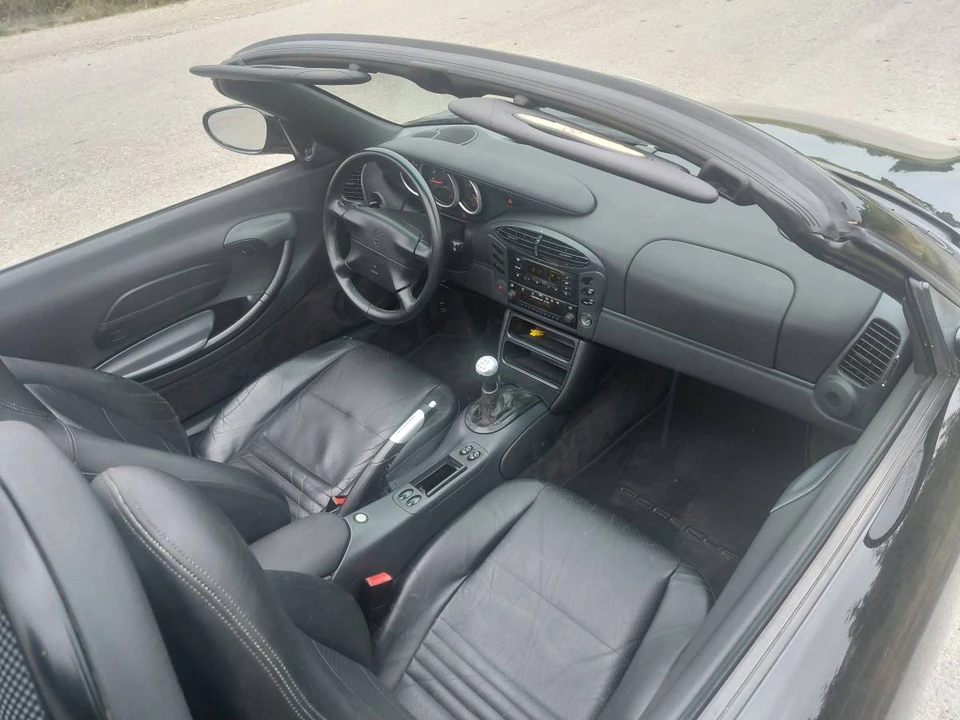 1999 Porsche 986 Boxster - Image 10 of 19