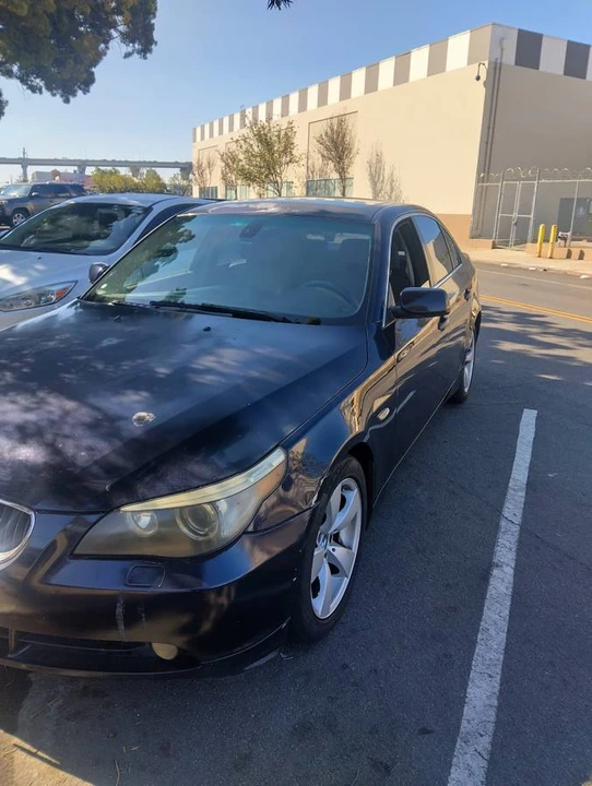 2005 BMW E60 5 Series Sedan - Image 4 of 4