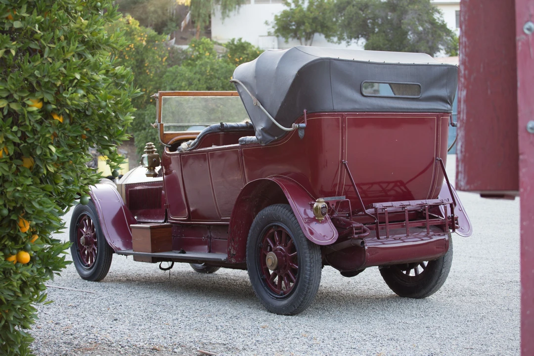 1912 Daimler - Image 2 of 23