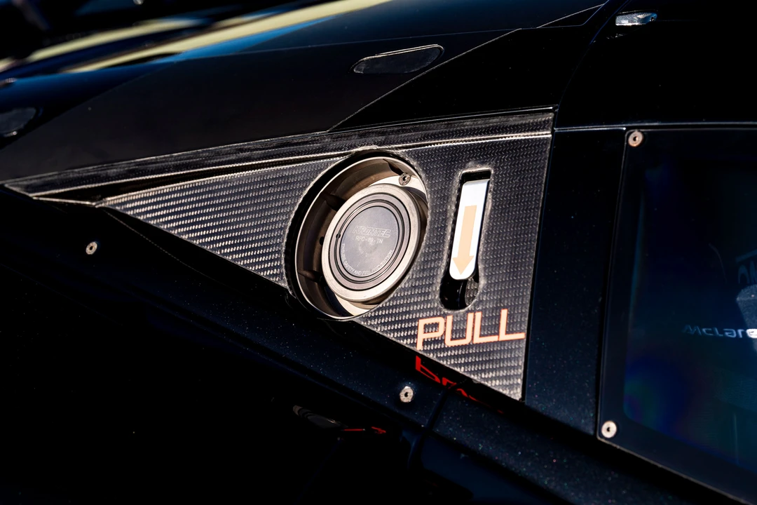 2022 McLaren 720S - Image 4 of 31