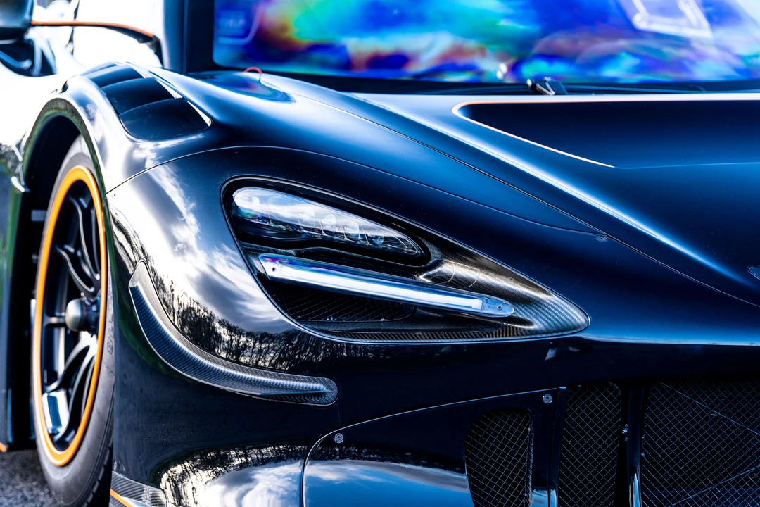 2022 McLaren 720S - Image 27 of 31