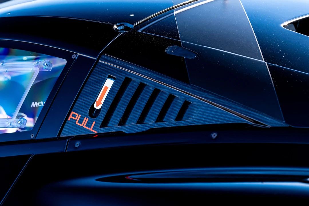 2022 McLaren 720S - Image 21 of 31