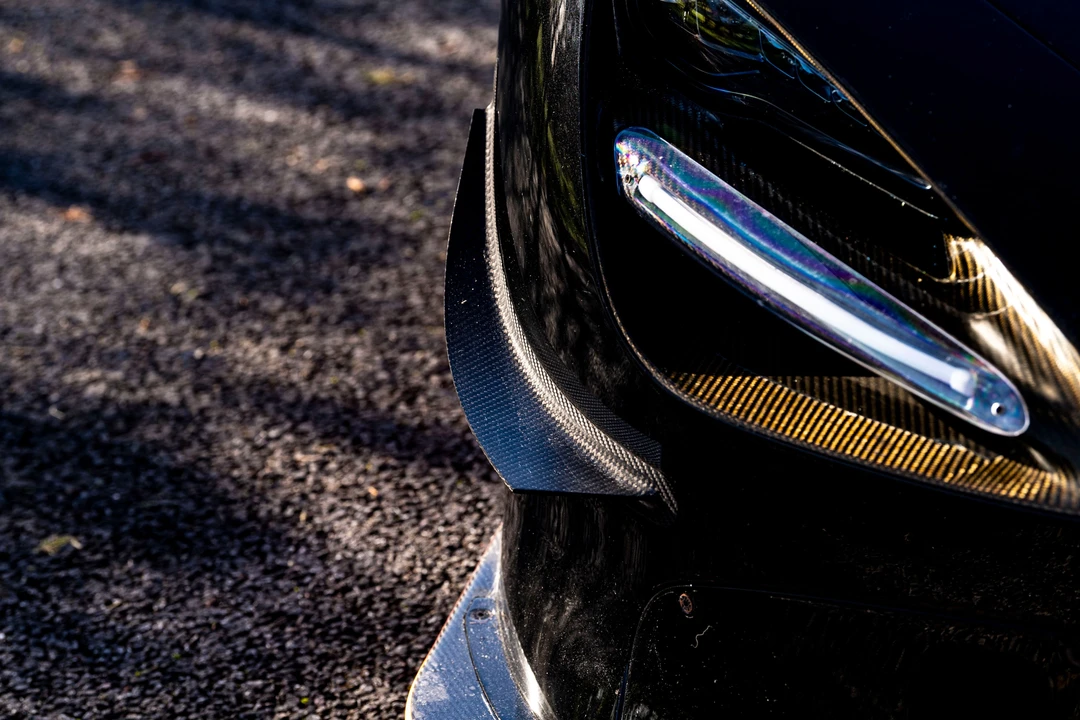 2022 McLaren 720S - Image 2 of 31