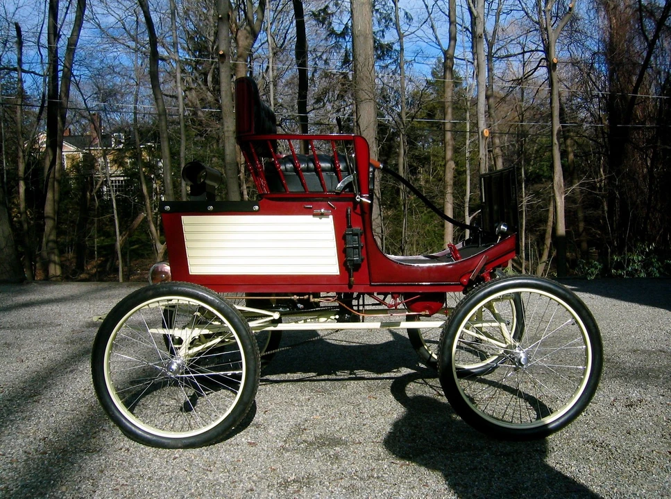 1899 Locomobile - Image 2 of 3