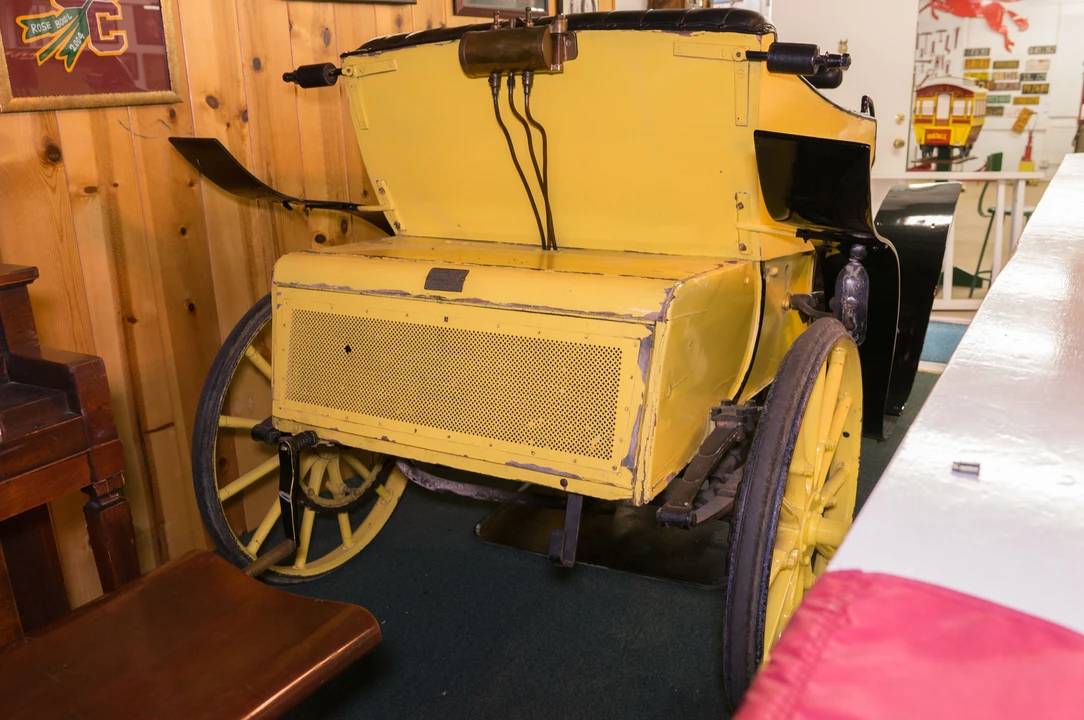 1900 Panhard - Image 9 of 16
