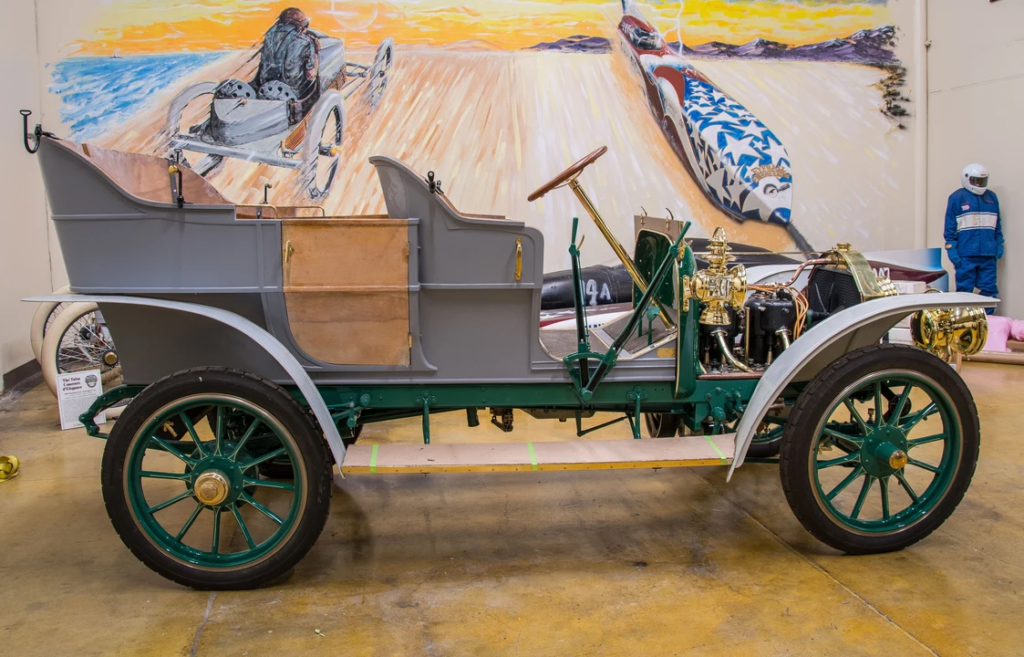 1906 Studebaker - Image 4 of 12