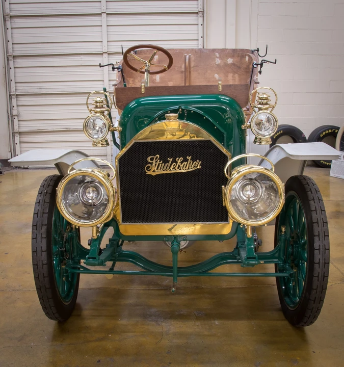 1906 Studebaker - Image 3 of 12