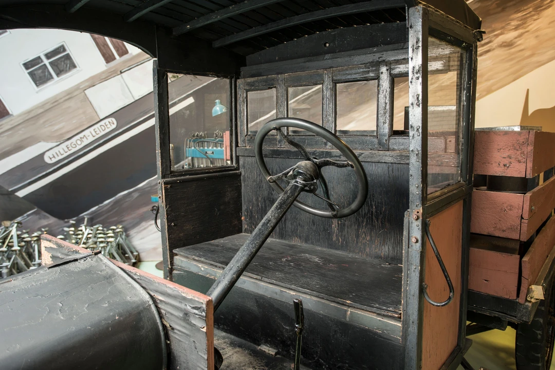 1910 Ford Model T Pickup & Model TT - Image 2 of 3